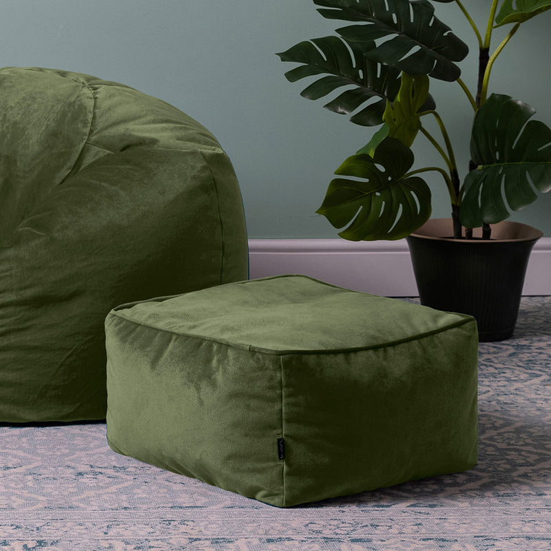 Pouffe carré Amara en velours – vert sauge