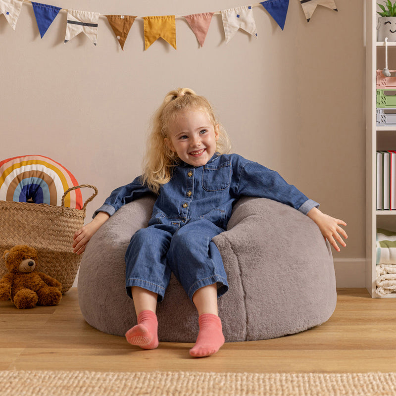 Pouf classique enfant en fausse fourrure Kingston, gris