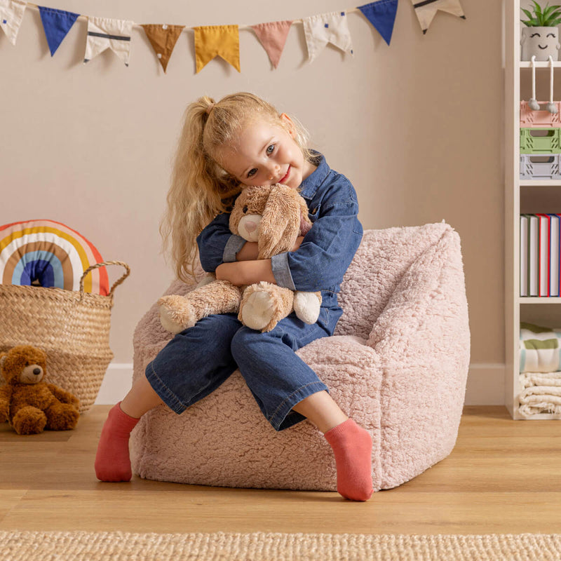 Fauteuil-poire en polaire nounours Natalia pour enfant - Rose